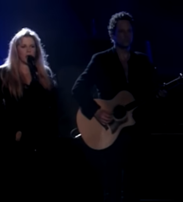 Stevie Nicks & Lindsey Buckingham – Landslide